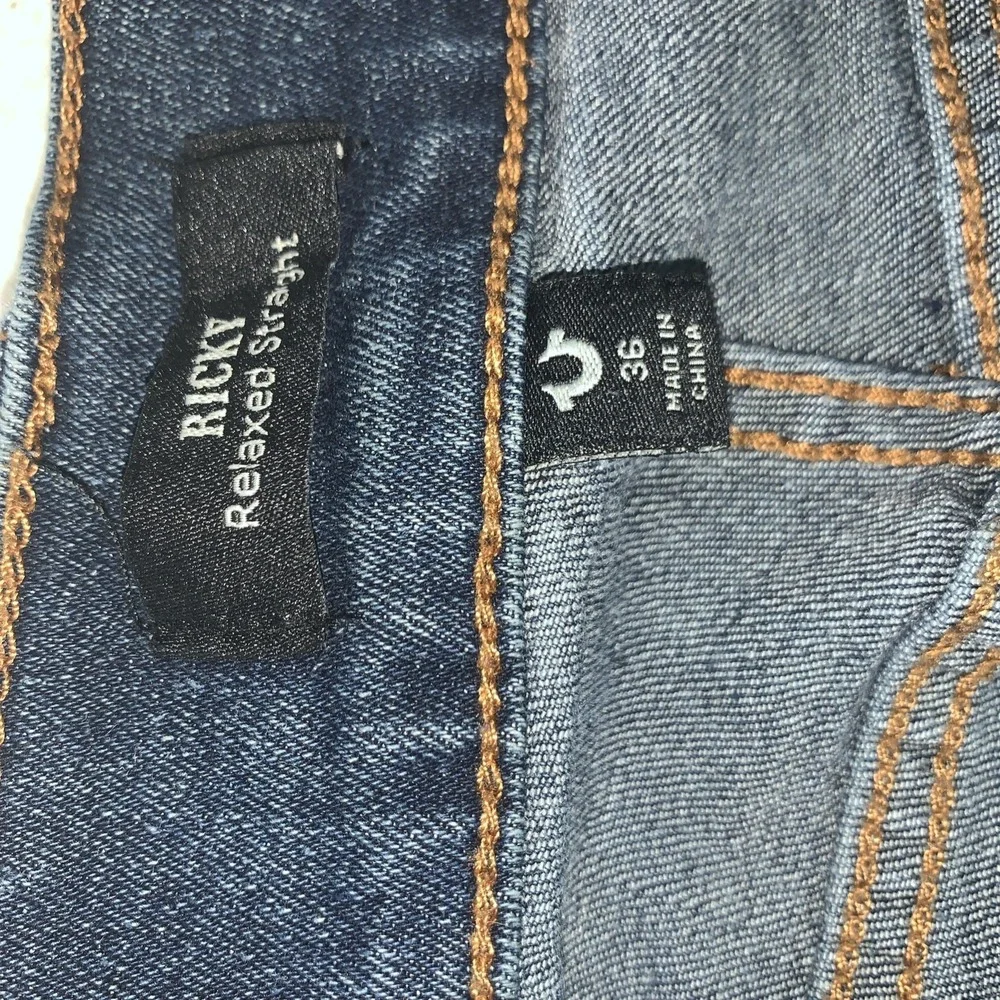 True Religion Ricky Jean Shorts Mens 36 x 11 Denim Relaxed Straight Stretch NICE